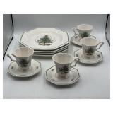 Nikko Christmastime 12 piece set in original box