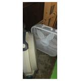 Box fan and wind machine fan