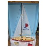 34in tall radio controlled 1:25 scale sea lite