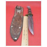 Unmarked 6" Hunting knife with sheath