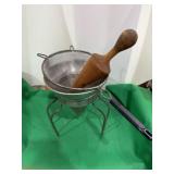 Wearever Strainer with wooden Pestle