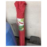 9 foot round market umbrella with three-way tilt