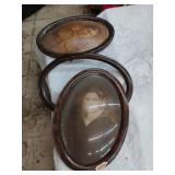 3 Oval 22"x16" frames, only 1 with glass. 1with