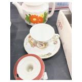Floral, ceramic teapot, Queen Elizabeth, tea,