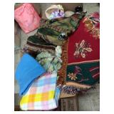 Blankets & throws, very nice