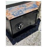 Truck underbed tool box