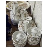 222 Fifth Jacobean Trail porcelain dinnerware