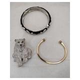 Costume jewelry bangle cuff bracelet rhinestone