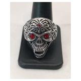Silvertone skull ring red eyes size 12