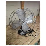 Eskimo 12" Fan 1940