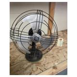 G E 12" Vorlatex Oscillating Fan