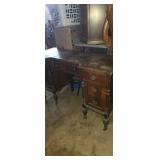 Wooden desk with 7 drawers and mirror