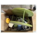 Mix of kitchen accessories, Lazy Susan, measuring