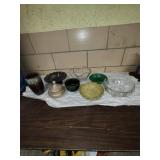 Lot of vintage ceramic and glass bowls and