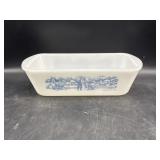 Glasbake bread loaf pan in the Currier & Ives