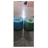 2 Disc-go-cases with assortment of records (45s)