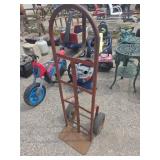 Metal dolly