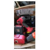 Cordless drills with some batteys