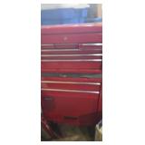 Clarke 2 pc tool chest with keys