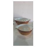 2 Pyrex old orchard fruit nesting bowls 2ï¿½qt and