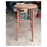 Wooden barstool 30"
