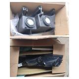 2005 GMC  Canyon parking light and headlight