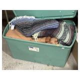 Large tote of clean fleece & woven blankets,