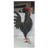 Metal 22in rooster lawn decoration