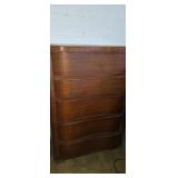 5 drawer wooden cest of drawers  unbranded
