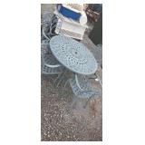 Cast aluminum outdoor patio table wothn4 matching
