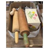Rolling pins, recipe card holder, & other baking