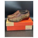 Lightly worn Pikolinos Romana leather slip-on