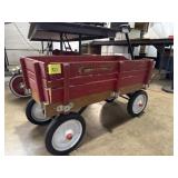 Radio Flyer Town and Country wagon