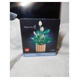 LEGO PEACE LILY BOTANICALS COLLECTIONBRAND NEW