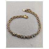 Silver goldtone #1  mom bracelet Marked 925.