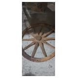 Wooden wagon wheel (decorative)