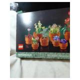 LEGO TINY PLANTS BOTANICALS COLLECTIONBRAND NEW