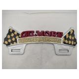 Modern Gilmore plate topper