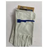Ball & Tape leather gloves size medium