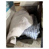 Weighted blanket and quilted throw