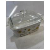 1 1/2 quart Corning Ware casserole dish with