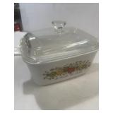 Corning Ware casserole dish with 'Le Persil La