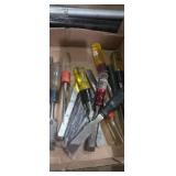 Chisel assortment various brands and sizes