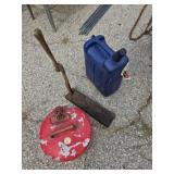 Gas can, plastic Jerry can, bottle capper