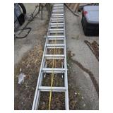Werner 28' aluminum extension ladder