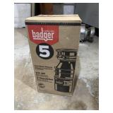 InSinkErator Badger 5 food waste disposer, a 1/2