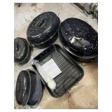 Graniteware Roasting Pan & Enamelware Cookware