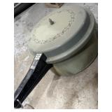 Mirro-Matic aluminum pressure cooker