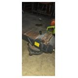 Pittsburgh heavy duty anvil vise 6in jaw
