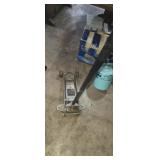 Sears hydraulic 3 ton floor jack